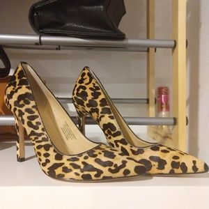 Leopard print calf hair heels